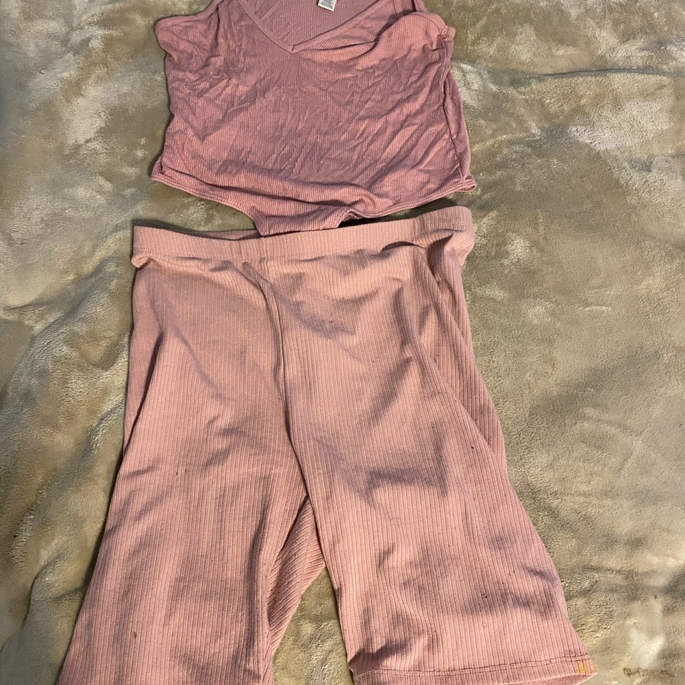 Two Piece Set - Picture 3 of 3